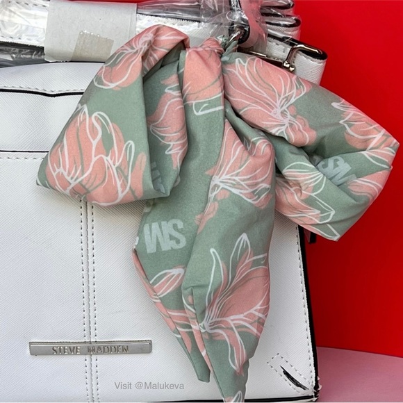 Steve Madden Breese Crossbody Bag Color White, Faux Leather,Scarf, New with Tags - Picture 4 of 9